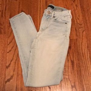 Aeropostale High Waisted Jegging